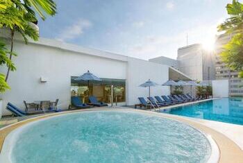 Radisson Suites Bangkok Sukhumvit