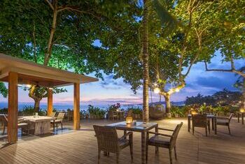 Candi Beach Resort & Spa