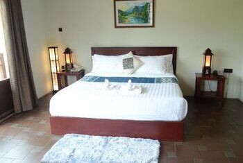 Saksiri River Side Boutique Hotel