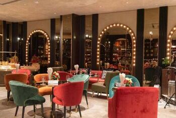La Seine Hotel by Burasari