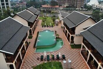 Saksiri River Side Boutique Hotel