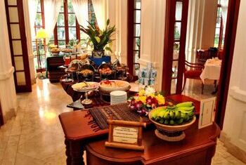Settha Palace Hotel