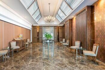 Radisson Suites Bangkok Sukhumvit