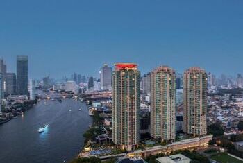 Chatrium Hotel Riverside Bangkok
