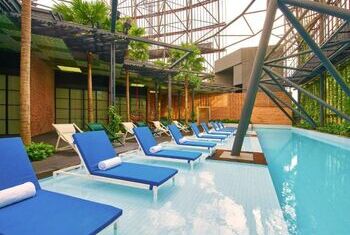 Oasia Hotel Downtown 