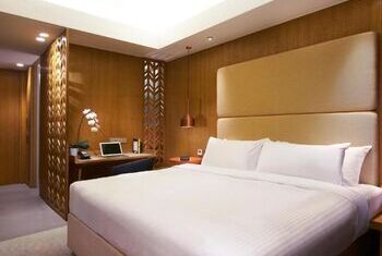 Oasia Hotel Downtown 