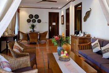 Riverside Boutique Resort