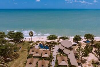 Khanom Beach Resort & Spa