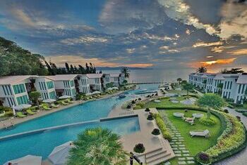 Vannee Golden Sands