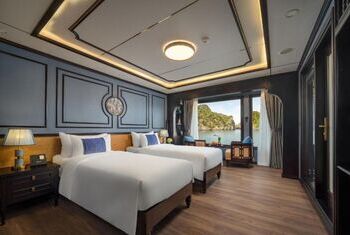 Aime’e Cruise (by Bai Tho Junks)