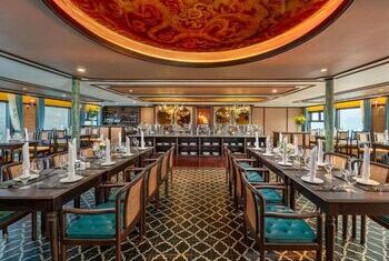 Indochine Grand Lan Ha Bay