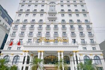 Phoenix Hotel 