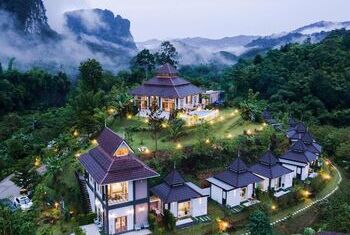 Magical Mountain View Resort