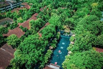 Pilgrimage Village Boutique Resort & Spa