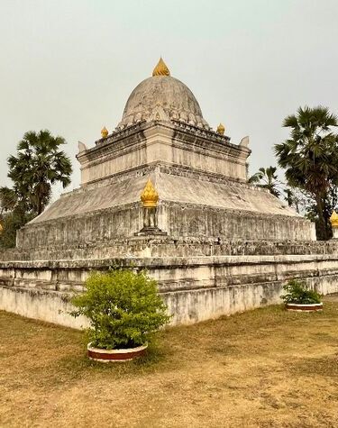 AUTHENTIC DISCOVERY OF LAOS