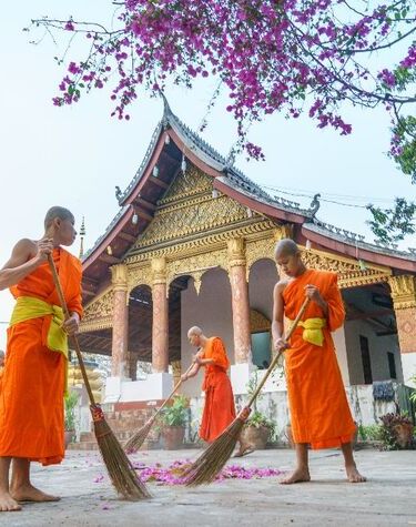 LAOS & THAILAND CULTURAL INDULGENCE