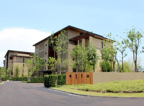 Atta Lakeside Resort Suite