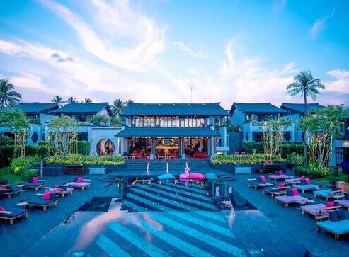 Baba Beach Club Natai 