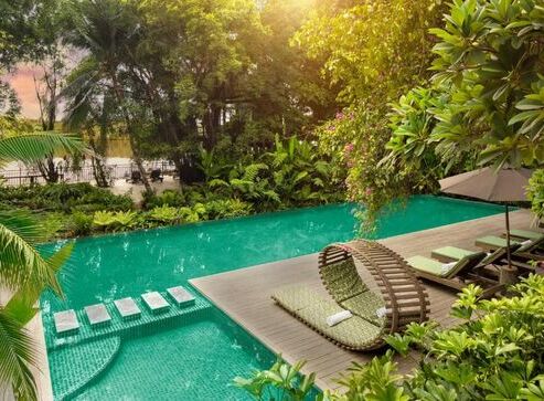 An Lam Retreats Saigon River