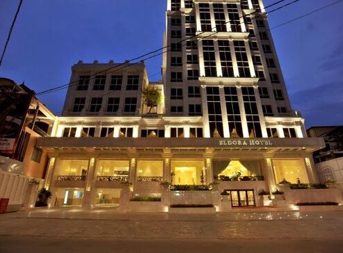 Eldora Hotel
