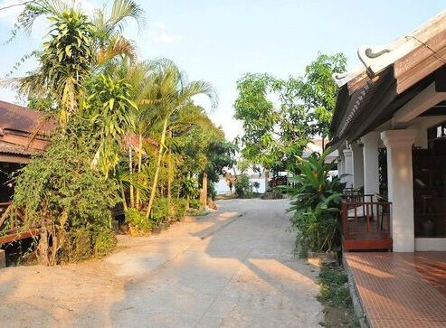 Dokchampa Guesthouse