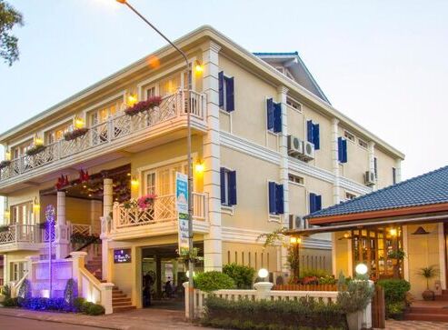 Le Bouton D or Boutique Hotel