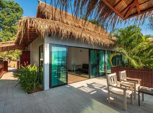Sanctuary Nam Ngum Beach Resort