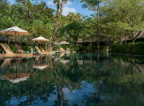 Khaolak Wanaburee Resort