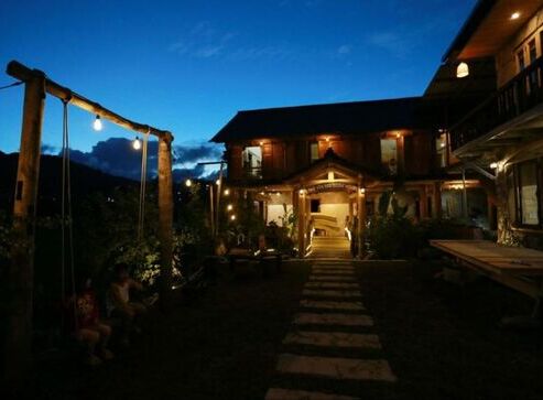 Dong Van Eco Stone House & Ha Giang Expeditions