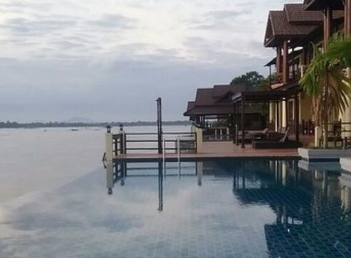 PON ARENA HOTEL