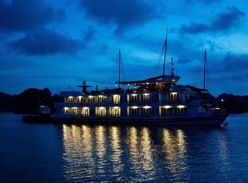 PELICAN CRUISE CAT BA