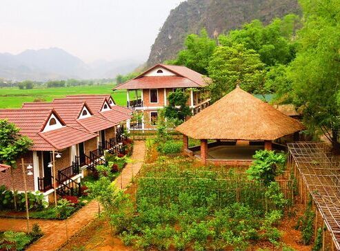 SOL BUNGALOWS