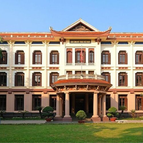 Vietnam History & Culture Through Modern Art 