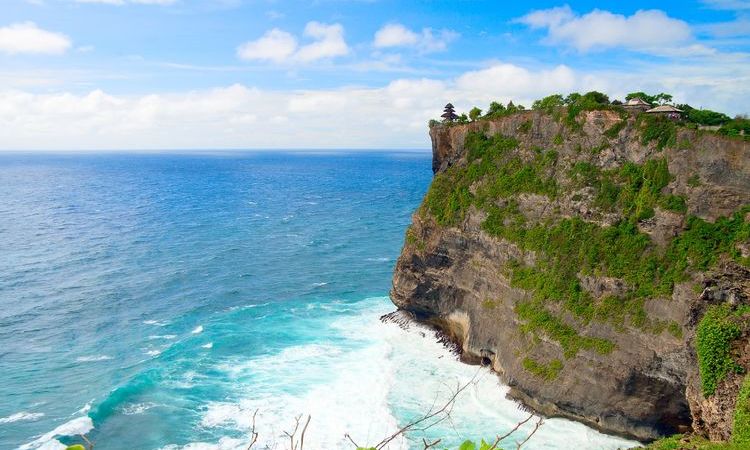 INDONÉSIE : 10 ESCAPADES DANS LES ÎLES TROPICALES