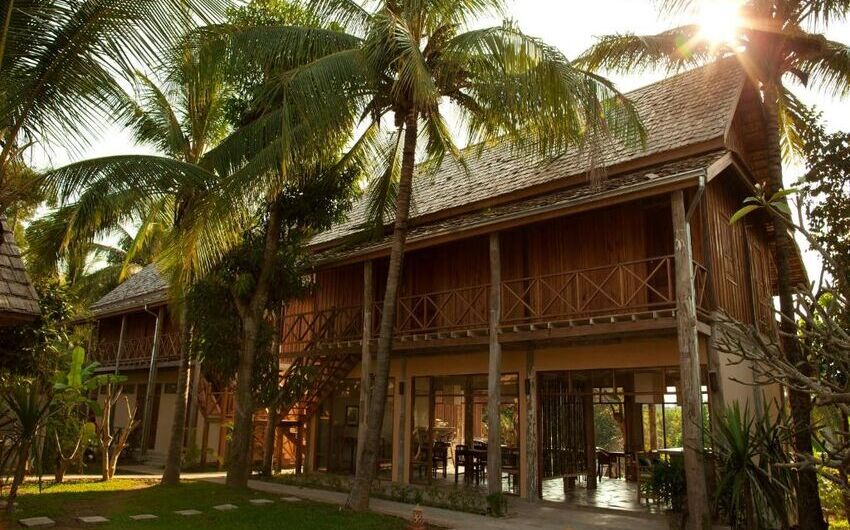 Nam Ou Riverside Resort