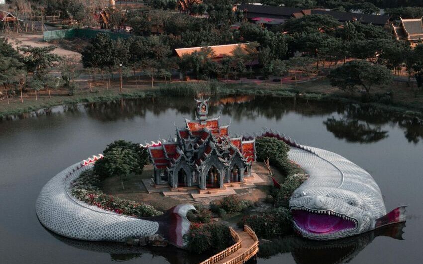 Top 4 destinations for a day trip from Bangkok
