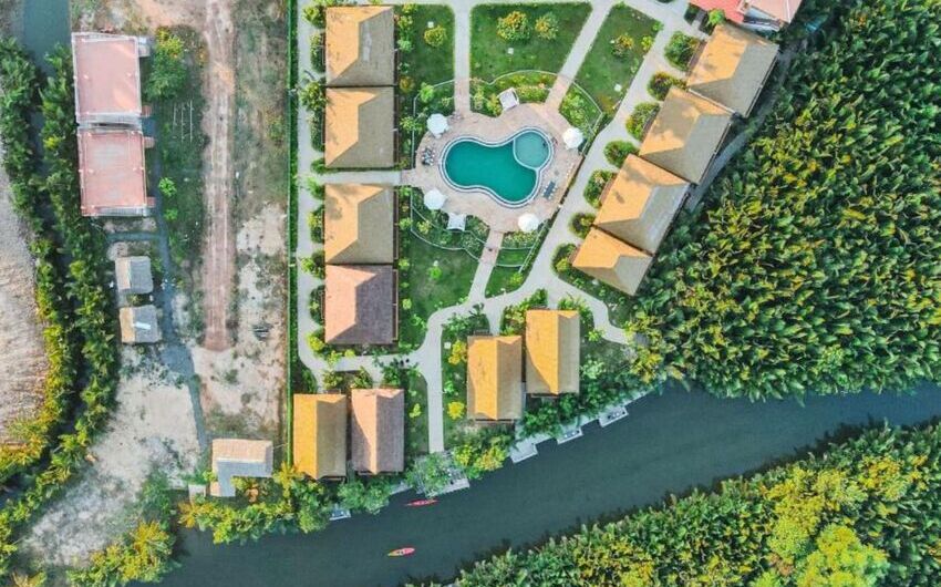 RiverTree Villa & Resort