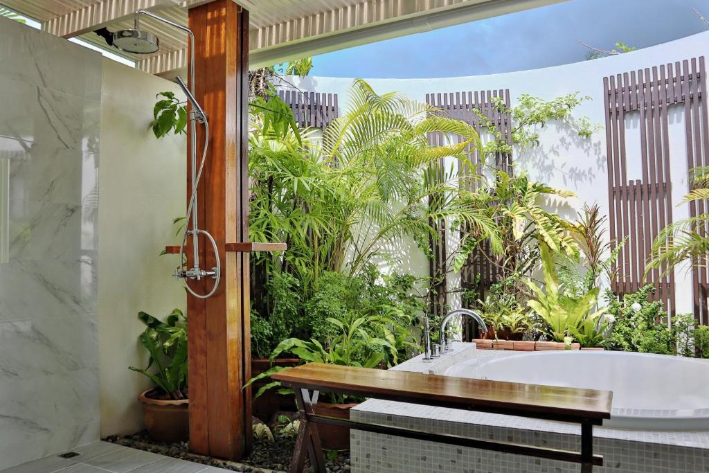 Exoticvoyages